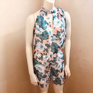 One Piece silky Floral Romper Size M